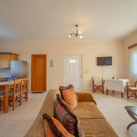 Artemis House Fiolitis